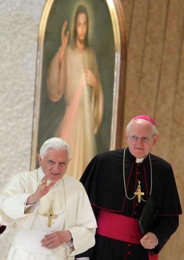 Te książki niepokoją papieża