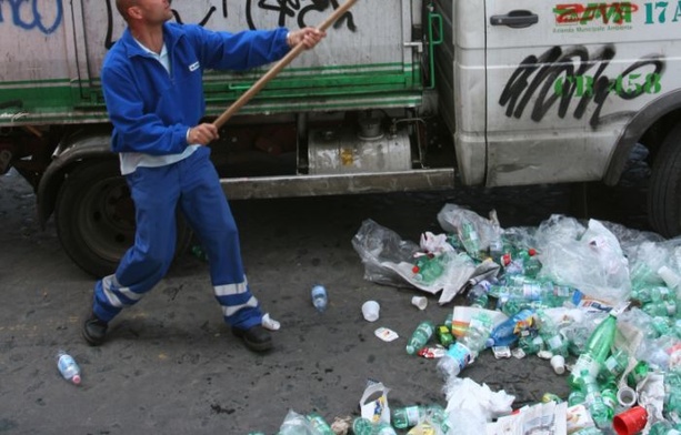 Więźniowie posprzątali 1200 ton śmieci
