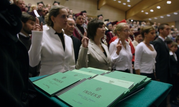 Do wzięcia Stypendia im. Jana Pawła II