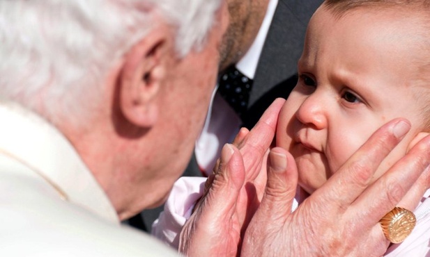 Papież cieszy się radosnym przyjęciem