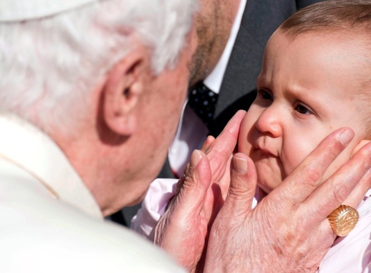 Papież cieszy się radosnym przyjęciem