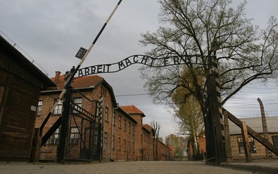 USA: Przeciw "polskim obozom koncentracyjnym"