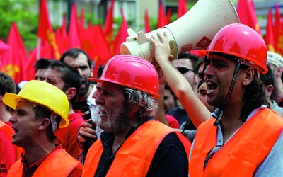 Grecja wpadła w kłopoty z powodu zbyt wpływowych związków zawodowych. 