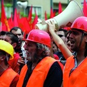 Grecja wpadła w kłopoty z powodu zbyt wpływowych związków zawodowych. 