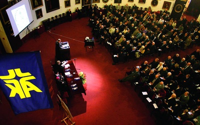 Pierwszy Kongres Akcji Katolickiej Archidiecezji Warszawskiej  „Jesteśmy odpowiedzialni  za Kościół”. Warszawa 19.11.2005