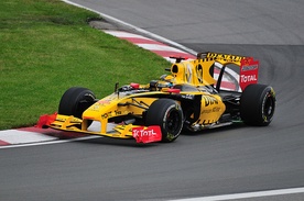 Kubica wróci w 2012