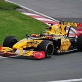 Kubica wróci w 2012