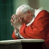 „Kiedy się modlił – dosłownie zatapiał się w Bogu” – mówił o swoim poprzedniku Benedykt XVI 