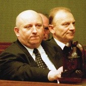 Jednym z najgłośniej­szych skandali lat 90. było ujawnienie przez Andrzeja Milczanow­skiego szpiegowskiej działalności premiera Oleksego