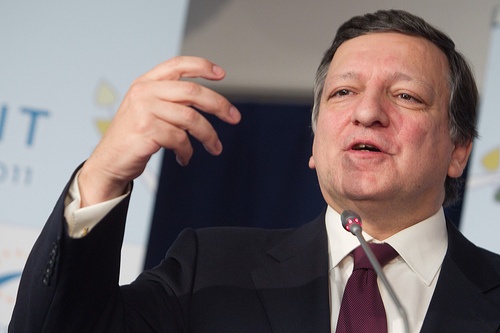 Barroso chce, aby cała UE pomogła Grecji