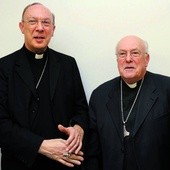Nowy arcybiskup Brukseli André Leonard (z lewej) ma 69 lat, 36 lat kapłaństwa, od 19 lat jest biskupem.