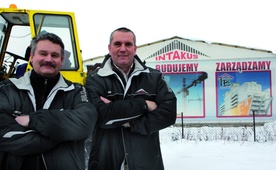 Marek Boryczka i Bogdan Ludkowski (z prawej) – właściciele firmy Intakus przekonują, że przyjaźń pomaga w interesach.