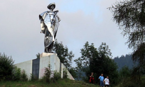 Lewica chce "podatku janosikowego"