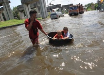 Ponad 500 ofiar powodzi
