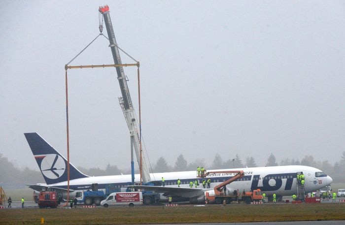 Jak doszło do konieczności awaryjnego lądowania?