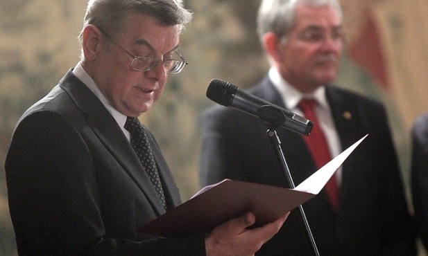 Marsz Niepodległości z Komorowskim, Żarynem i Sierakowskim?