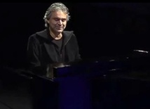 Bocelli: Jestem po stronie życia