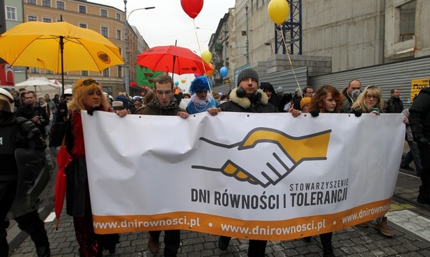I kto tu jest tolerancyjny?