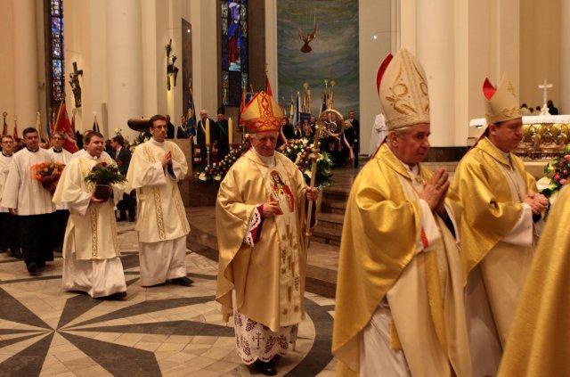 Pożegnanie arcybiskupa Damiana Zimonia