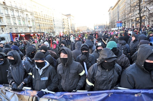 Weterani nie chcą blokad Marszu Niepodległości 