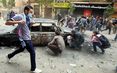 35 zabitych w Kairze