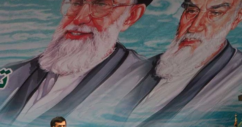 Ajatollahia. Iran - kraina perskich paradoksów