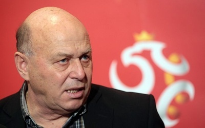 Grzegorz Lato bije się mocno w pierś 