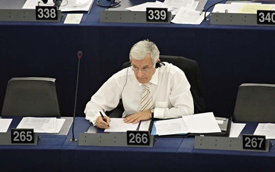 Szanse nie tylko prof. Buzka