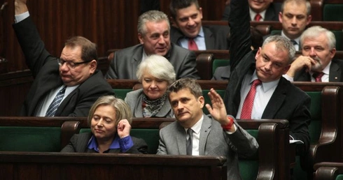 Nowicka pozostaje wicemarszałkiem 