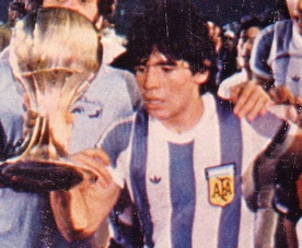 Maradona do Pelego: wziąłeś złe leki...