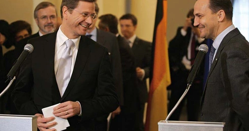 Merkel rządzi dalej
