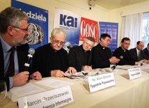 Tygodniki katolickie o bioetyce