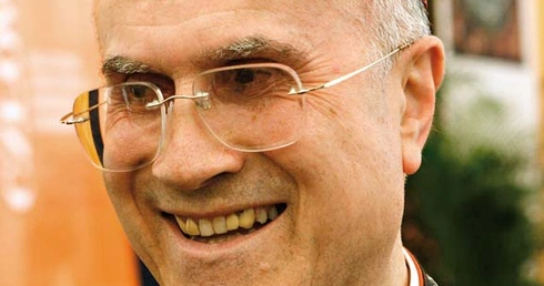 Kard. Tarcisio Bertone