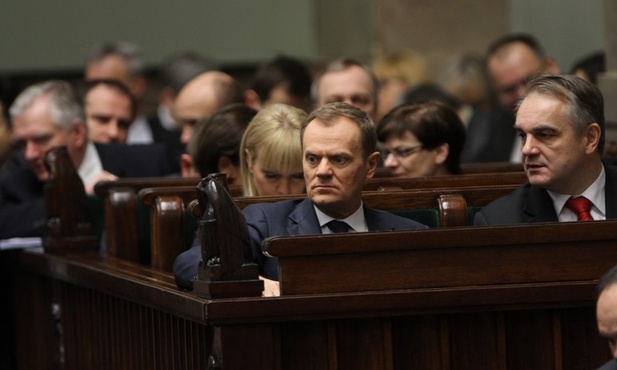 Tusk: nie sposób zachować stanu sprzed kryzysu