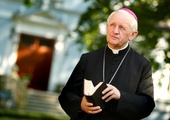 abp Damian Zimoń