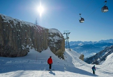 Alpejskie śnieżne stoki