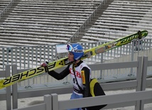 Dwóch Polaków na podium konkursu na skoczni w Kuusamo