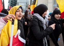 Belgia zakazuje noszenia burek