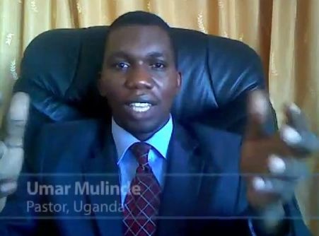Pastor oblany kwasem