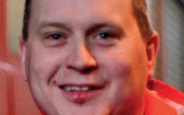 Kevin Aiston, prezenter telewizyjny i radiowy, chemik, strażak