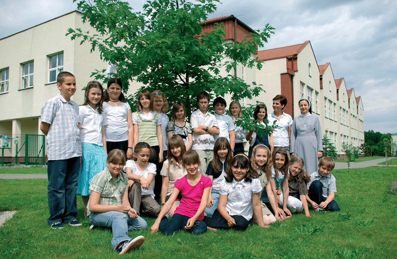 Szkoła Podstawowa Nr 3 Piotrków Szkoła Podstawowa nr 1 w Wadowicach z Grupą Papieską