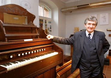 Muzyka na służbie