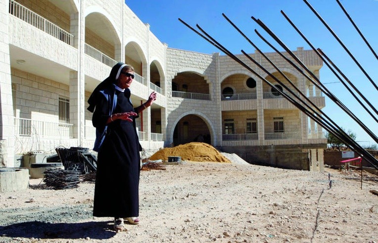 Polska zakonnica wybudowała sierociniec w Betlejem