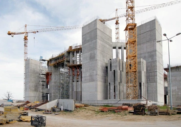 Młodzi finansują Świątynię Opatrzności