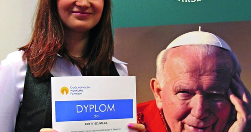 Młodzi piszą o papieżu