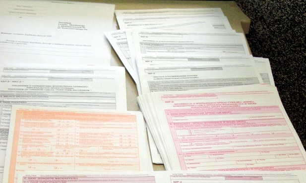 Ryczałtowcy! PIT do końca stycznia