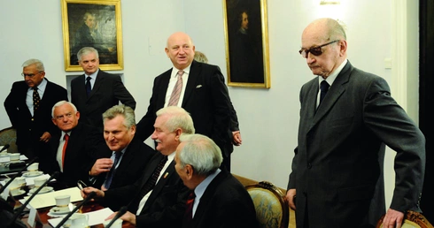 Dyktator w prezydenckim pałacu
