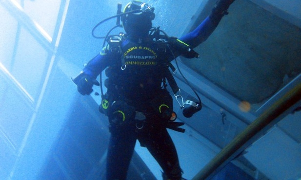 Costa Concordia: Koniec poszukiwań pod wodą