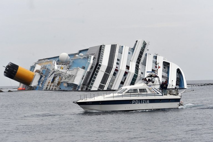 Wrak statku Costa Concordia