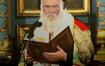 Arcybiskup Aten ostrzega 